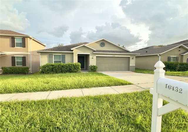 Photo 4 of Single family home for sale at 16432 Caju Rd, Clermont, FL 34711 | MLS# O6434863 | Listing updated on 2026-10-20