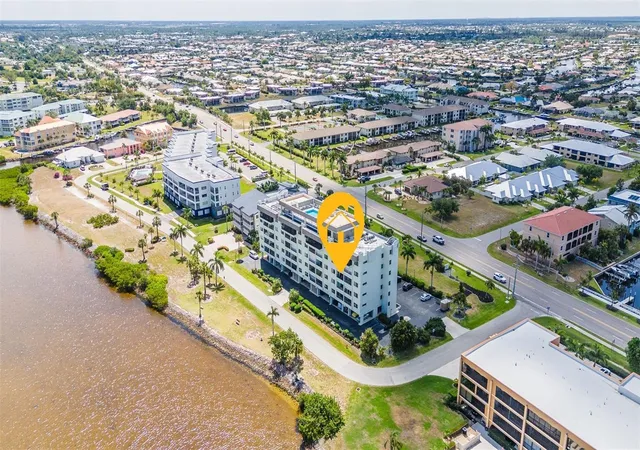3rd image of 1500 Park Beach Cir #3B, Punta Gorda, FL 33950 | MLS# C7529768