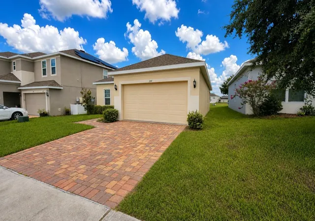 3rd image of 264 Golden Sands Cir, Davenport, FL 33837 | MLS# TB8540410