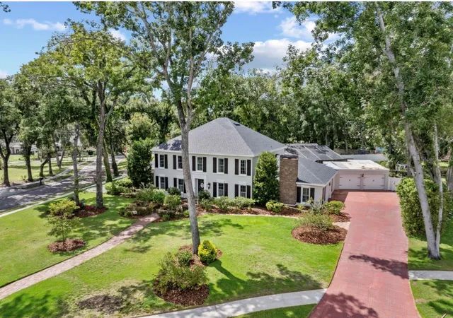 Photo 4 of Single family home for sale at 4603 Dogwood Hills Ct, Brandon, FL 33511 | MLS# TB8540414 | Listing updated on 2026-09-26