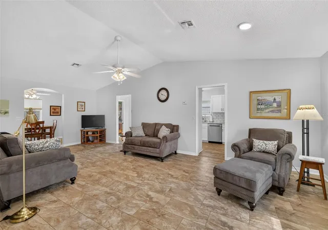 5th image of 815 Grand Vista Trl, Leesburg, FL 34748 | MLS# G5116655