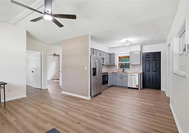 4th image of 19791 Se 110Th Ct, Inglis, FL 34449 | MLS# OM730705