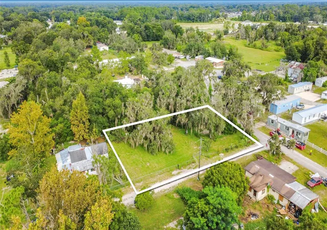 1st image of 4840 Youngs Ridge Ct, Lakeland, FL 33810 | MLS# N6145417