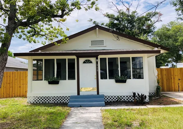 Single family home for sale at 908 Vine Ave, CLEARWATER, FL 33755 | MLS# TB8540434