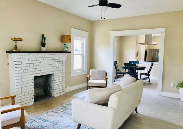 Photo 2 of Single family home for sale at 908 Vine Ave, Clearwater, FL 33755 | MLS# TB8540434 | Listing updated on 2026-09-05