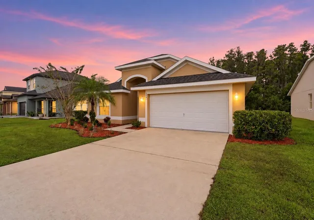 Photo 2 of Single family home for sale at 2621 Eagle Cliff Dr, Kissimmee, FL 34746 | MLS# P4939636 | Listing updated on 2026-10-04