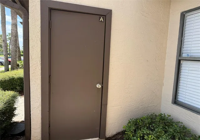 3rd image of 3000 S Semoran Blvd, Orlando, FL 32822
