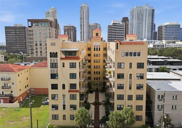 image of 130 4th Ave N #504, St Petersburg, FL 33701 | MLS# TB8540449