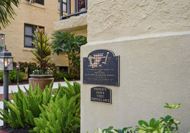 image of 130 4Th Ave N, ST PETERSBURG, FL 33701