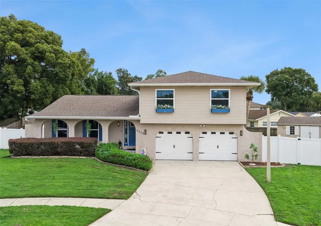 Single family home for sale at 2228 King Charles Ct, WINTER PARK, FL 32792 | MLS# O6434929