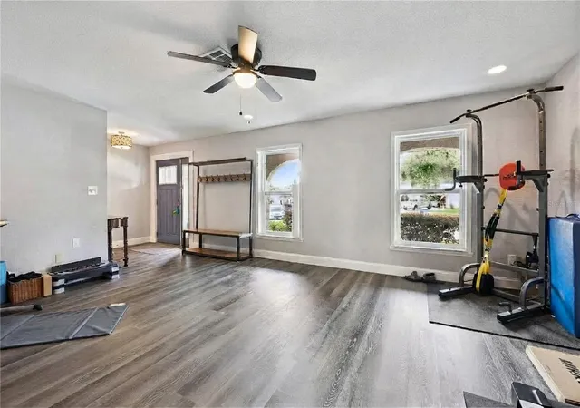Photo 3 of Single family home for sale at 2228 King Charles Ct, Winter Park, FL 32792 | MLS# O6434929 | Listing updated on 2026-10-09