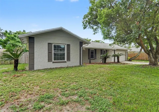 3rd image of 960 Apple Ln, Altamonte Springs, FL 32714 | MLS# TB8540467