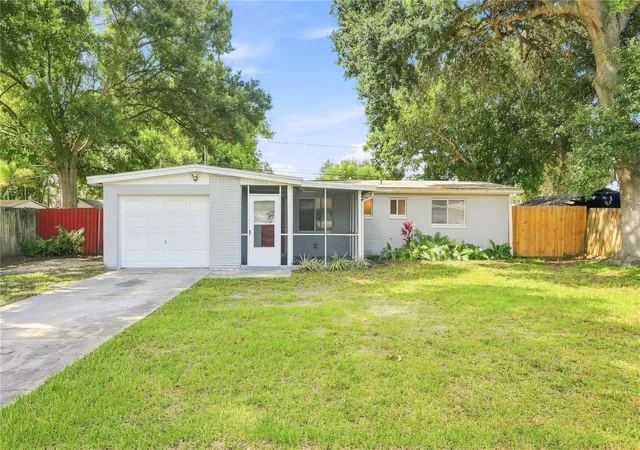 Photo 1 of Single family home for sale at 8836 79th Place, Seminole, FL 33777 | MLS# TB8540473 | Listing updated on 2026-10-06