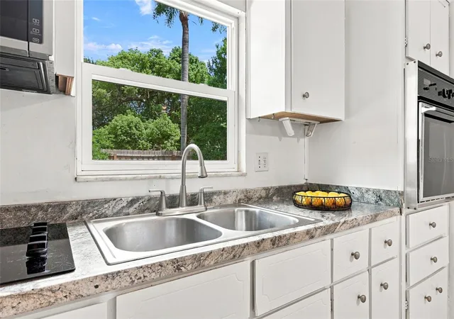 Photo 3 of Multi family home for sale at 657 (and 655) Minnesota Ave, Winter Park, FL 32789 | MLS# O6434938 | Listing updated on 2026-09-15