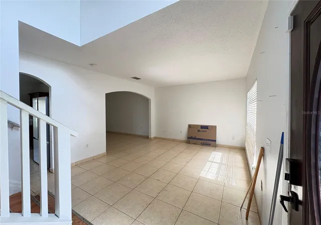 Photo 3 of Single family home for sale at 1133 Saint Tropez Ct, Kissimmee, FL 34759 | MLS# V4950823 | Listing updated on 2026-09-22