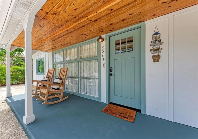 3rd image of 2304 Bahia Vista St, Sarasota, FL 34239 | MLS# A4703468