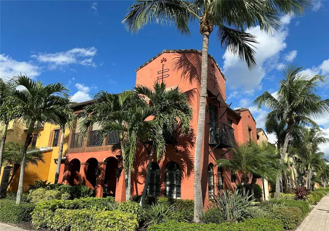 Photo 2 of Condo for sale at 11220 Paseo Grande Blvd #5204, Fort Myers, FL 33912 | MLS# G5116669 | Listing updated on 2026-09-23
