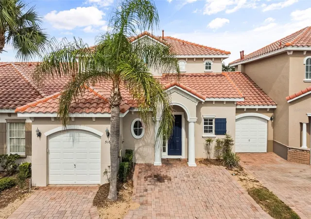 Photo 1 of Townhouse for sale at 516 Brunello Dr, Davenport, FL 33897 | MLS# O6434957 | Listing updated on 2026-09-02