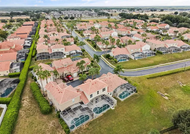 Photo 50 of Townhouse for sale at 516 Brunello Dr, Davenport, FL 33897 | MLS# O6434957 | Listing updated on 2026-09-02