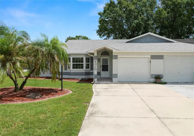 Photo 1 of Multi family home for sale at 4310 Vantage Cir, Sebring, FL 33872 | MLS# L4964427 | Listing updated on 2026-08-31