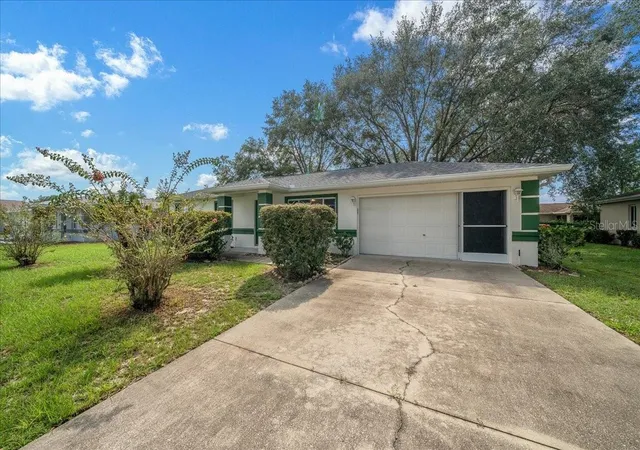 Photo 2 of Single family home for sale at 9912 Sw 61st Court, Ocala, FL 34476 | MLS# OM730714 | Listing updated on 2026-08-30