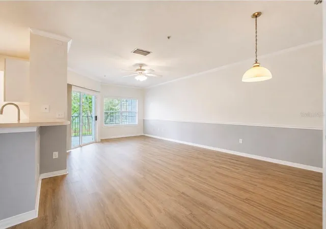 Listing Photo 5 - Condo for sale in building located at 3589 Conroy Rd, Orlando, FL 32839 - Unit #1023
