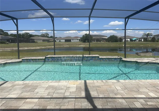 3rd image of 226 Brunswick Dr, Davenport, FL 33837 | MLS# O6434978