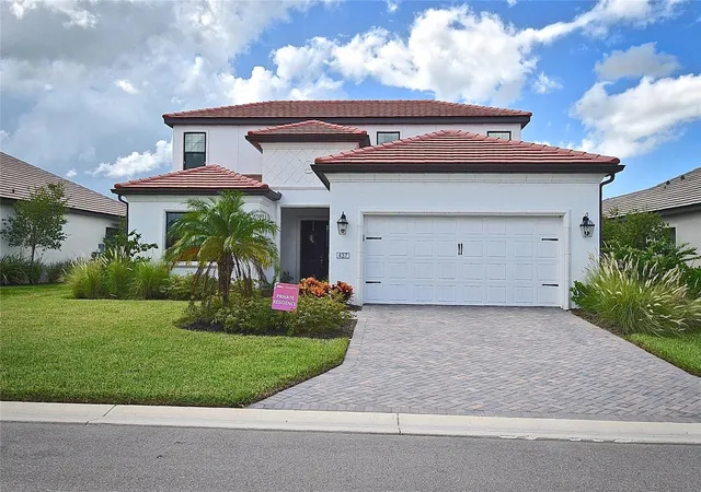 1st image of 437 Alberata Wy, Nokomis, FL 34275 | MLS# A4703482