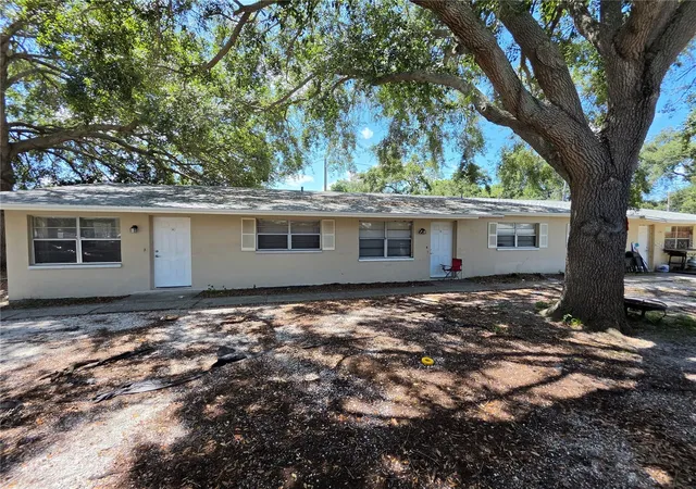 3rd image of 3735 141St Pl, Largo, FL 33771 | MLS# TB8540522