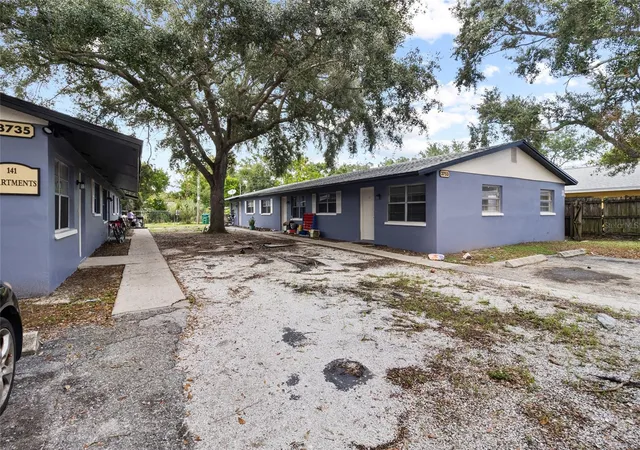 Listing Photo 5 - Condo for sale in building located at 3735 141st Pl, LARGO, FL 33771