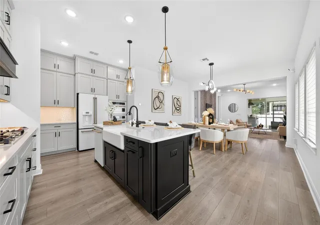 Photo 3 of Single family home for sale at 1619 S Osceola Ave, Orlando, FL 32806 | MLS# O6434996 | Listing updated on 2026-10-14