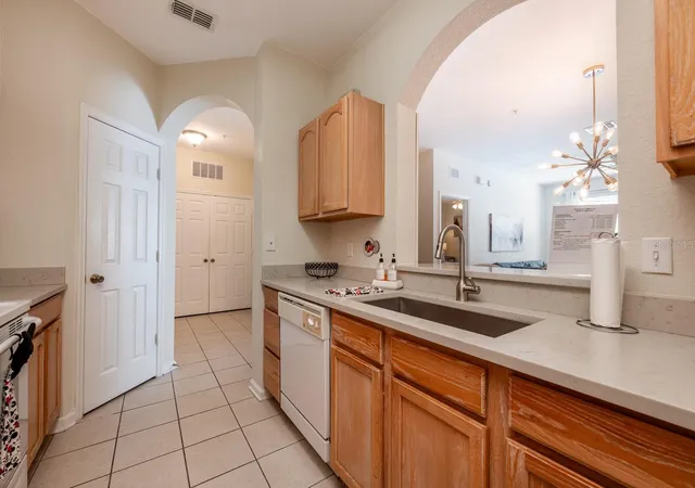 5th image of 2778 Almaton Loop #204, Kissimmee, FL 34747 | MLS# O6435008