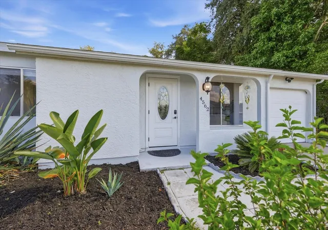 Photo 3 of Single family home for sale at 4562 Baroda Ave, North Port, FL 34287 | MLS# N6145421 | Listing updated on 2026-10-07
