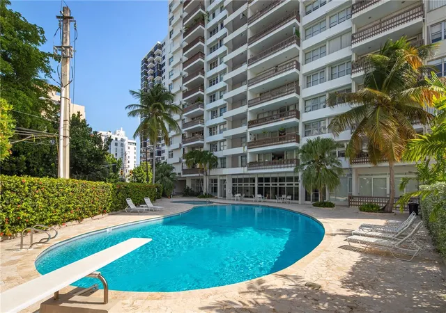 Photo 2 of Condo for sale at 70 Kings Ct #17C, San Juan, PR 00911 | MLS# PR9123546 | Listing updated on 2026-10-21