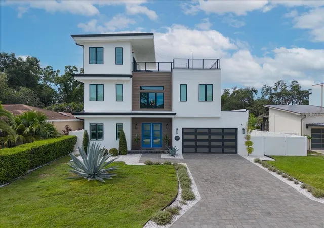 Photo 1 of Single family home for sale at 1308 W Plymouth St, Tampa, FL 33603 | MLS# TB8540555 | Listing updated on 2026-09-12