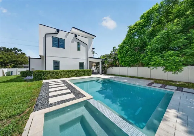 Photo 2 of Single family home for sale at 1308 W Plymouth St, Tampa, FL 33603 | MLS# TB8540555 | Listing updated on 2026-09-12