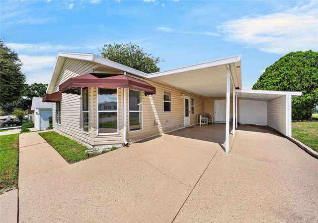 Photo 3 of Single family home for sale at 1207 Palmetto Dr, The Villages, FL 32159 | MLS# G5116675 | Listing updated on 2026-09-22