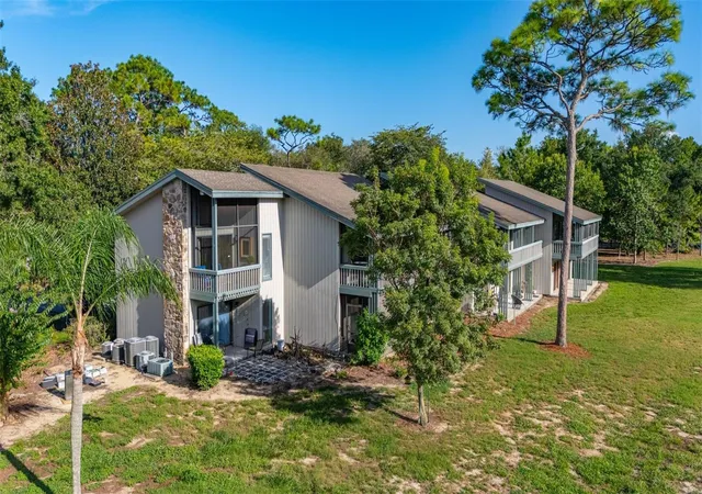 3rd image of 3558 Camelot Dr #3558, Haines City, FL 33844 | MLS# O6435023