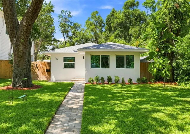 1st image of 135 24th Ave Se, Saint Petersburg, FL 33705 | MLS# TB8540557