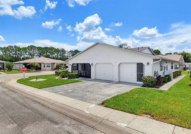 Photo 2 of Single family home for sale at 1804 Masters Ln, Lakeland, FL 33810 | MLS# L4964433 | Listing updated on 2026-08-31