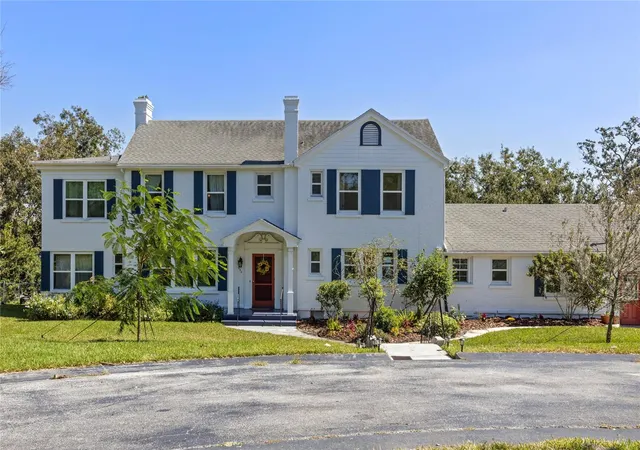 Photo 1 of Single family home for sale at 694 Lake Otis Dr Se, Winter Haven, FL 33880 | MLS# L4964434 | Listing updated on 2026-08-30