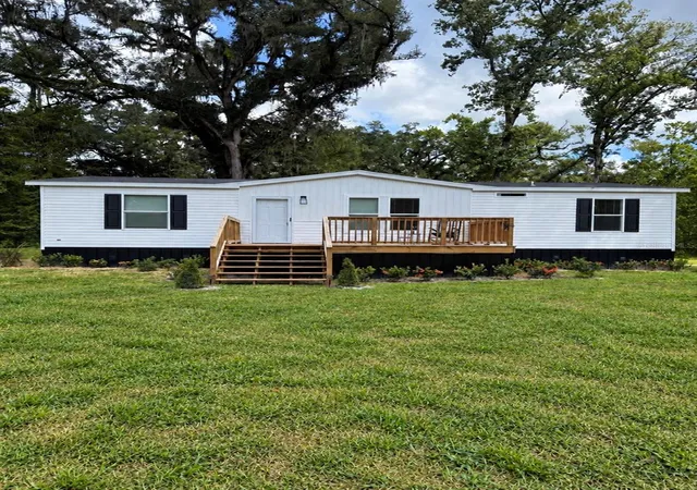 Photo 1 of Single family home for sale at 1339 Sw Central Ter, Fort White, FL 32038 | MLS# GC542870 | Listing updated on 2026-10-01