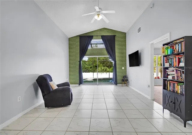 5th image of 324 Casterton Cir, Davenport, FL 33897 | MLS# S5155953
