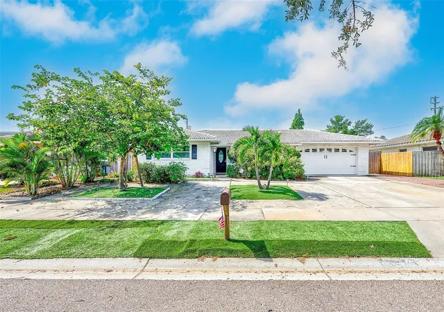 1st image of 11288 60th Ave, Seminole, FL 33772 | MLS# TB8540580