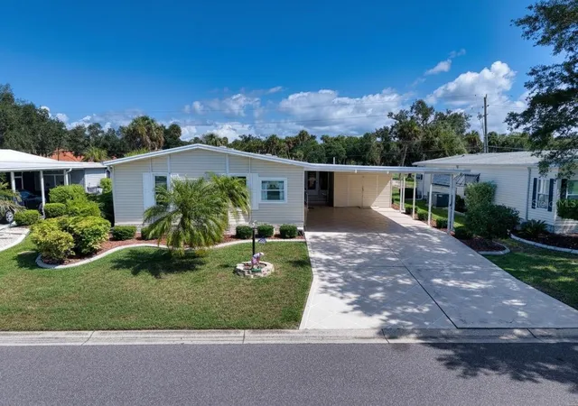1st image of 8530 Countess Avenue Cir, Palmetto, FL 34221 | MLS# A4703502