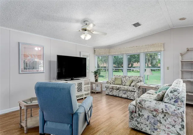 Photo 3 of Sale Pending at 8530 Countess Ave Cir, Palmetto, FL 34221 | MLS# A4703502 | Listing updated on 2026-10-01