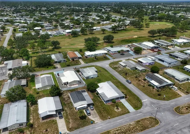 43rd image of 15657 Brookridge Blvd, Brooksville, FL 34613 | MLS# W7888752