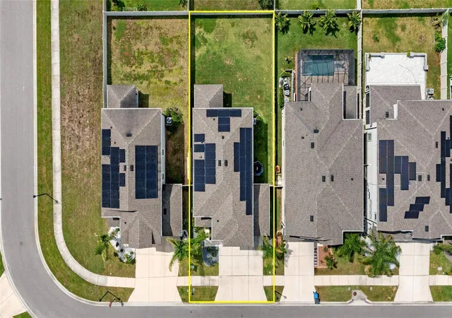 2nd image of 16159 Monterey Greens Cir, Tampa, FL 33647 | MLS# TB8540591