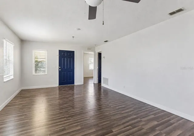 Photo 2 of Single family home for sale at 220 D St, Lake Wales, FL 33853 | MLS# O6435058 | Listing updated on 2026-10-01