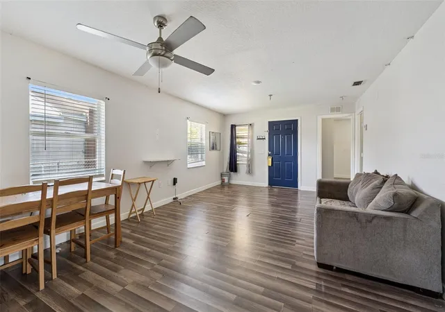 Photo 4 of Single family home for sale at 220 D St, Lake Wales, FL 33853 | MLS# O6435058 | Listing updated on 2026-10-01